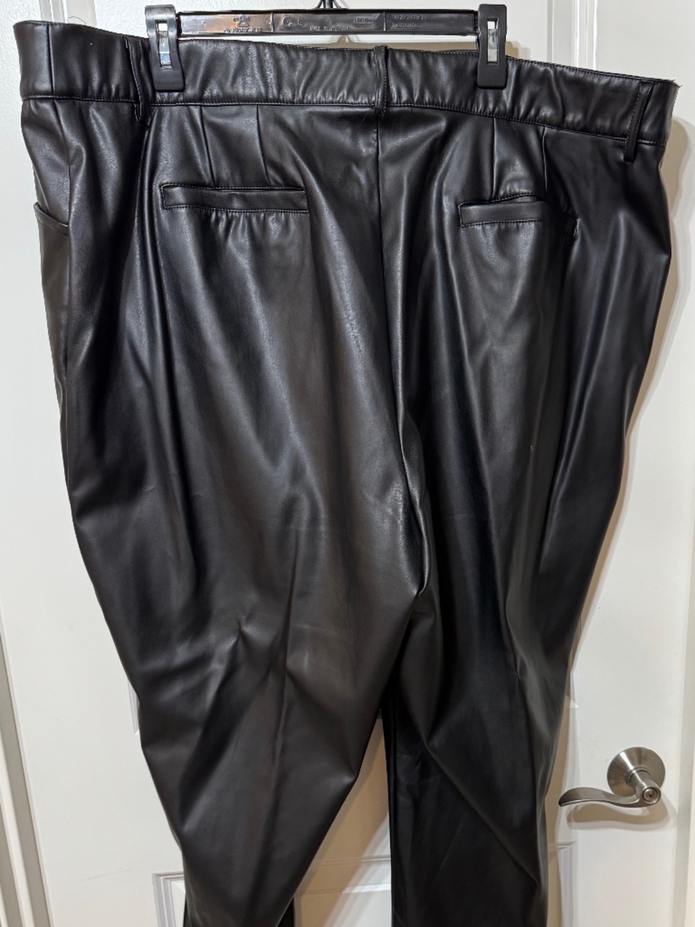 Lane Bryant Size 28 Black Faux Leather Pleather Straight Leg Pants